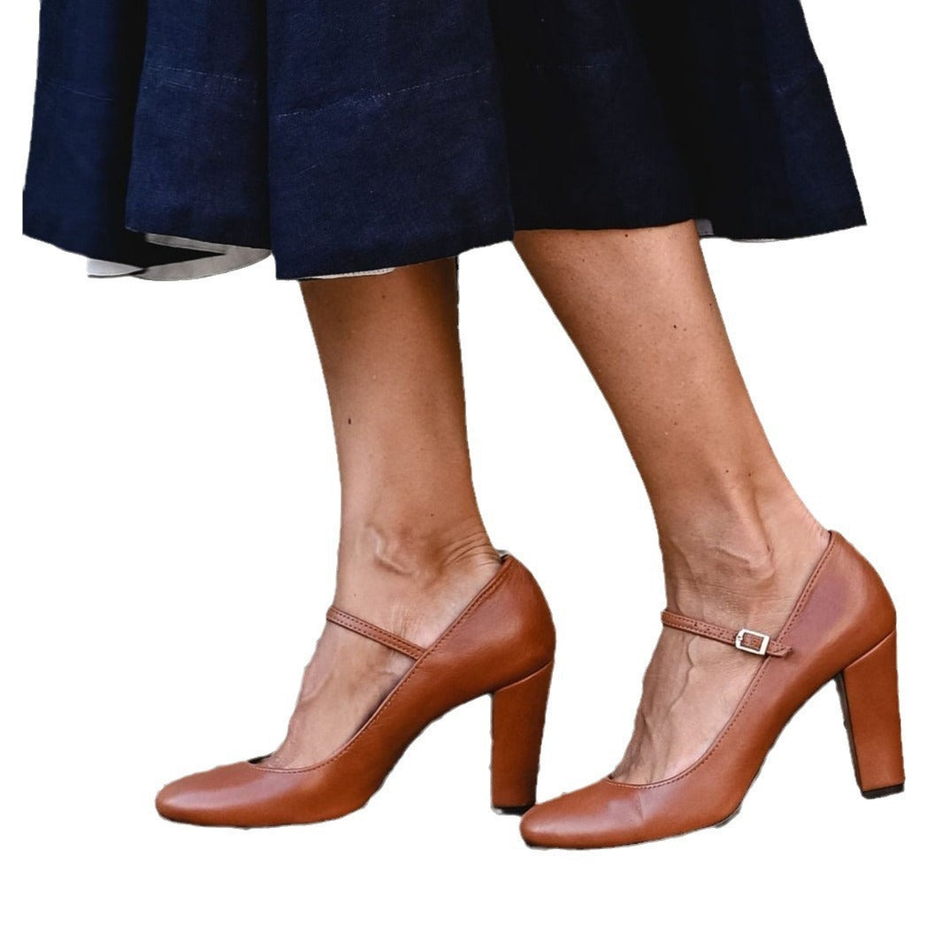 Fashion Pointed 40-43 Plus Size Buckle Strap Shallow Mouth Pumps Women