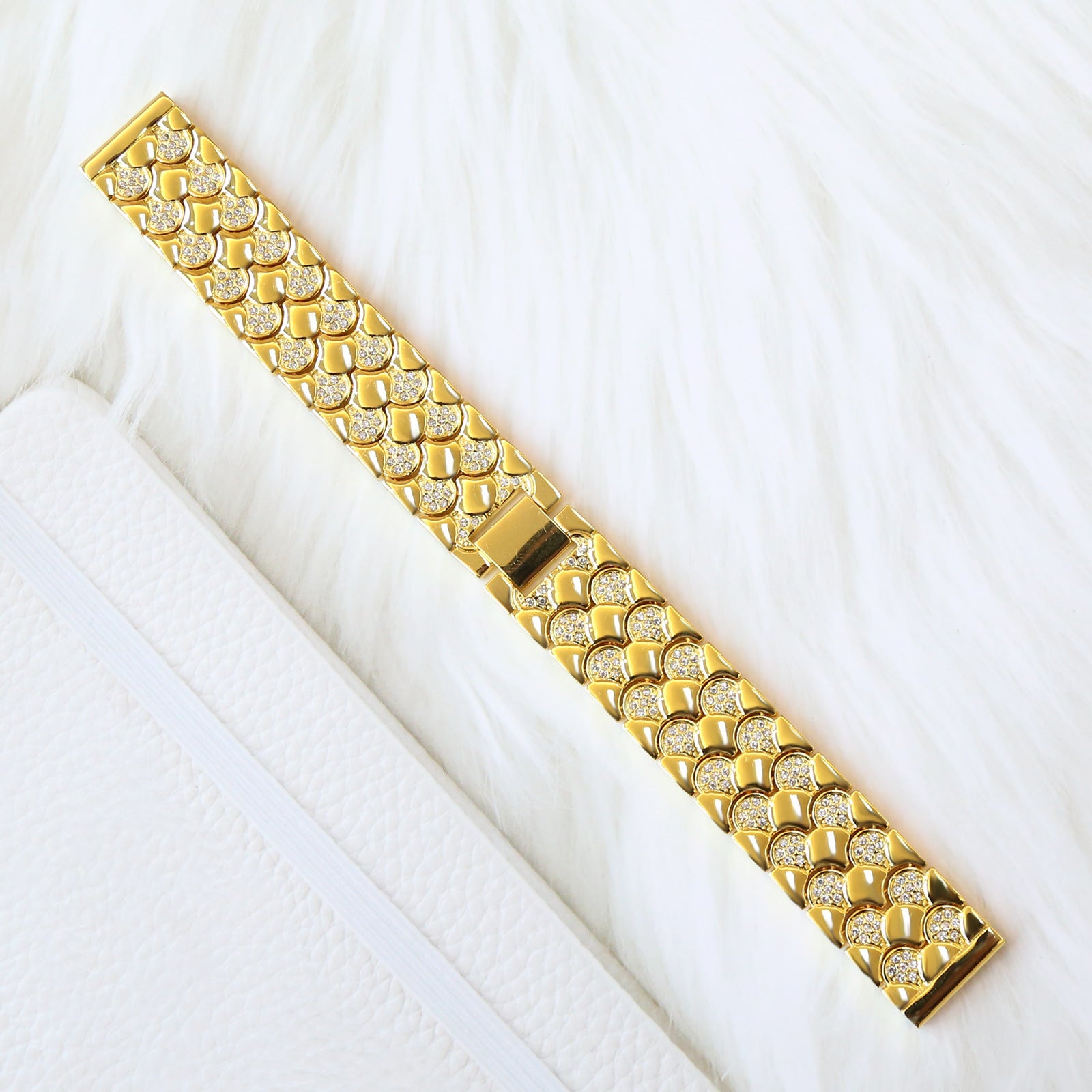 New Applicable Watch Metal Strap Fish Scale Pattern Diamond